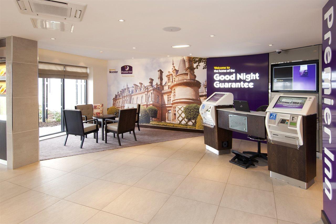 Premier Inn Bicester Dış mekan fotoğraf