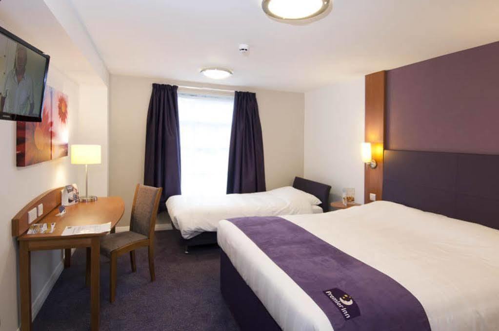 Premier Inn Bicester Dış mekan fotoğraf